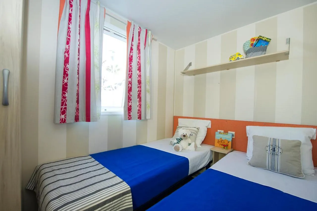 Kemp Vacanceselect Mobil Homes Camping Castell D'Aro