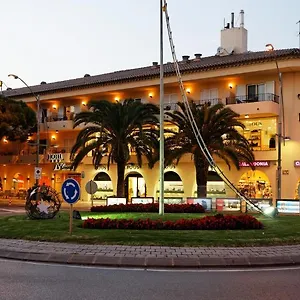 Spa La Terrassa Платья-де-Аро